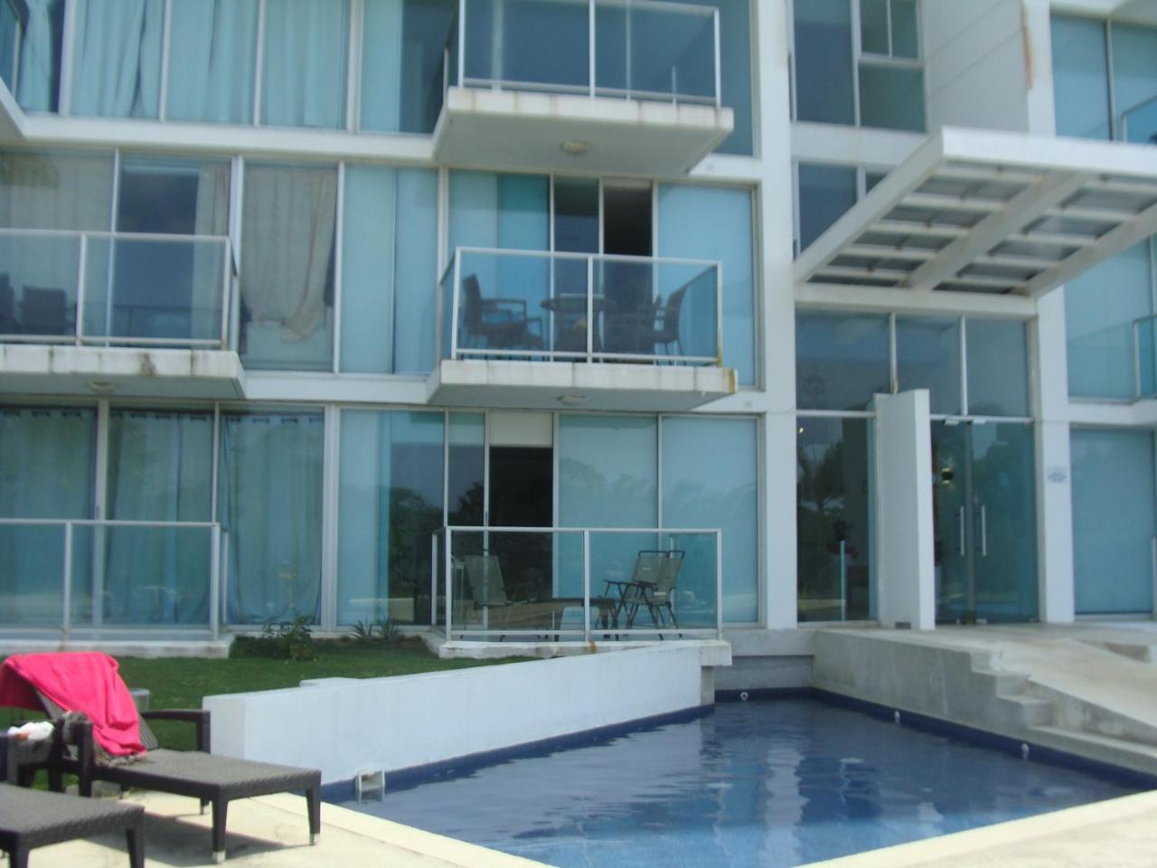 Apartamento En Balabeach Maria Chiquita In Front Of The Beach 2Hab Colón Kültér fotó