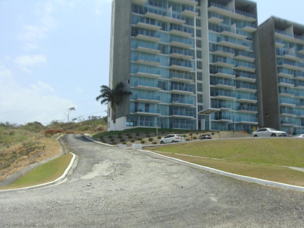Apartamento En Balabeach Maria Chiquita In Front Of The Beach 2Hab Colón Kültér fotó