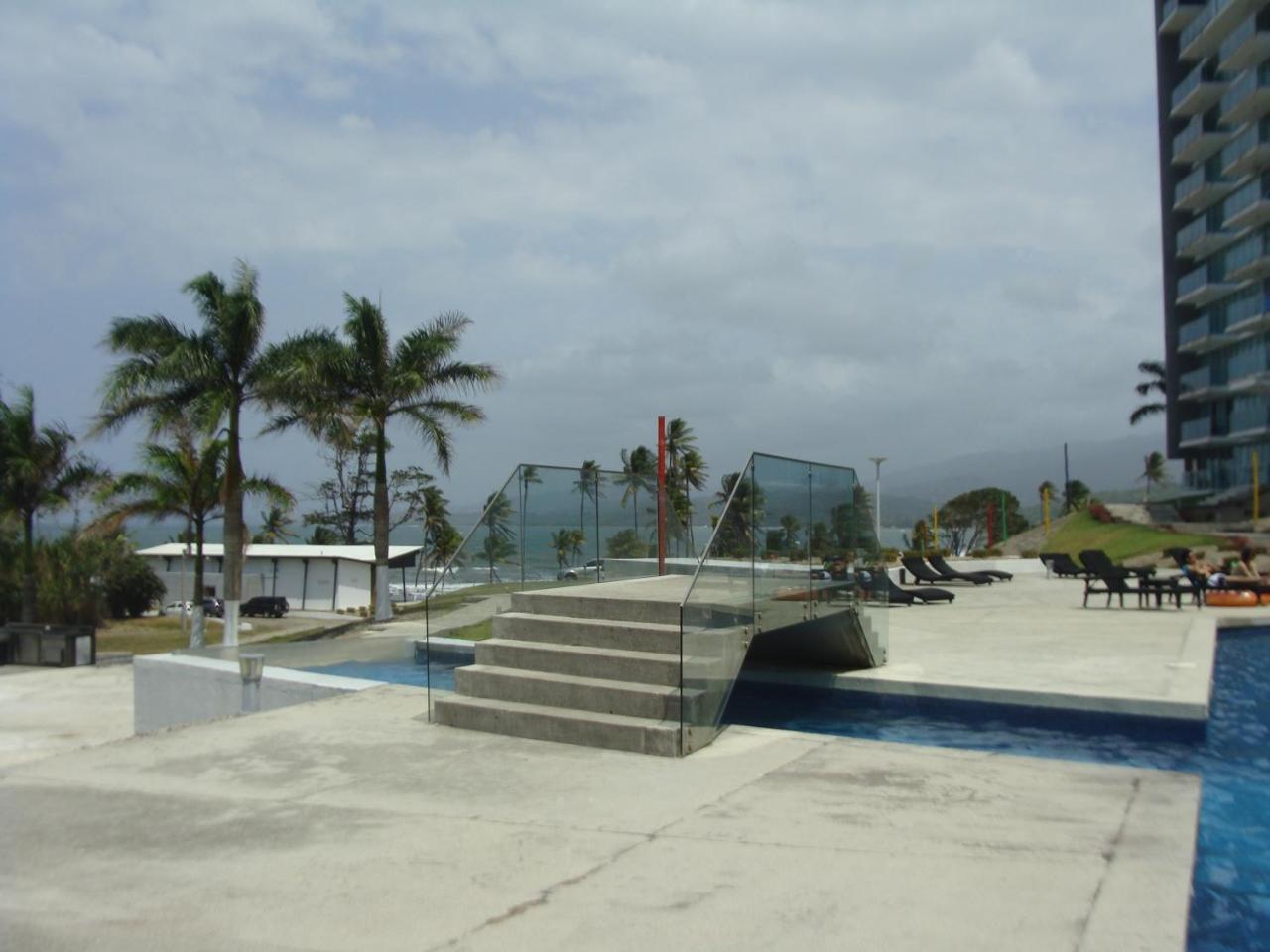 Apartamento En Balabeach Maria Chiquita In Front Of The Beach 2Hab Colón Kültér fotó